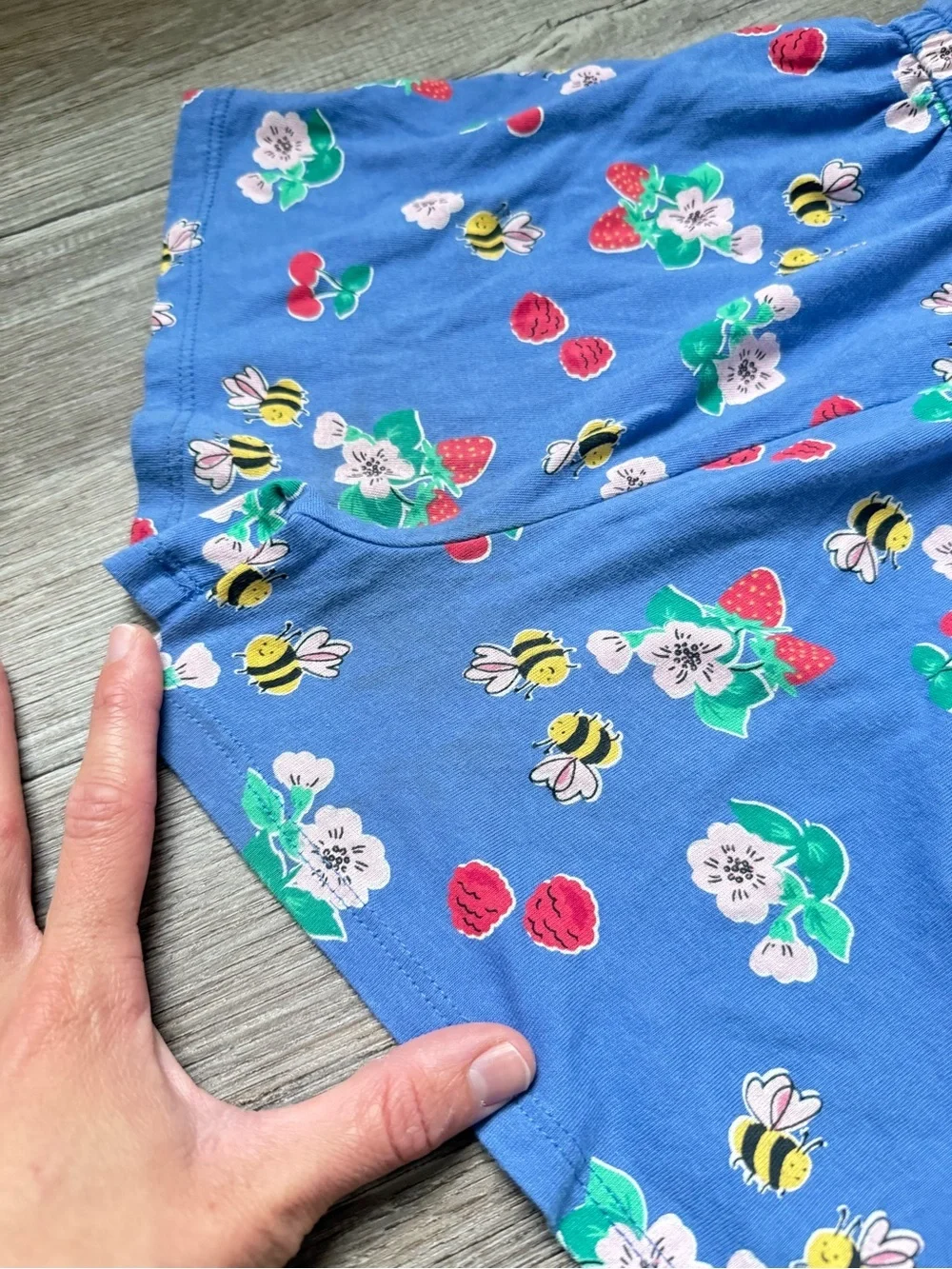 Old Navy Blue Floral Strawberry Bee Print Girls Romper Outfit Size 4T